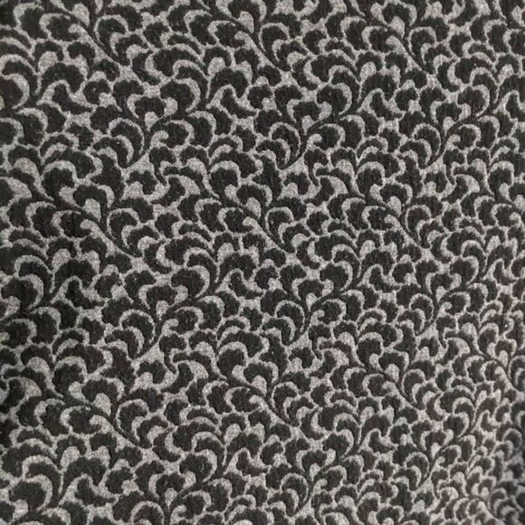 Ann Taylor LOFT Top Womens Size Small Black Gray Velvet Brocade Work Casual Chic - Picture 9 of 9